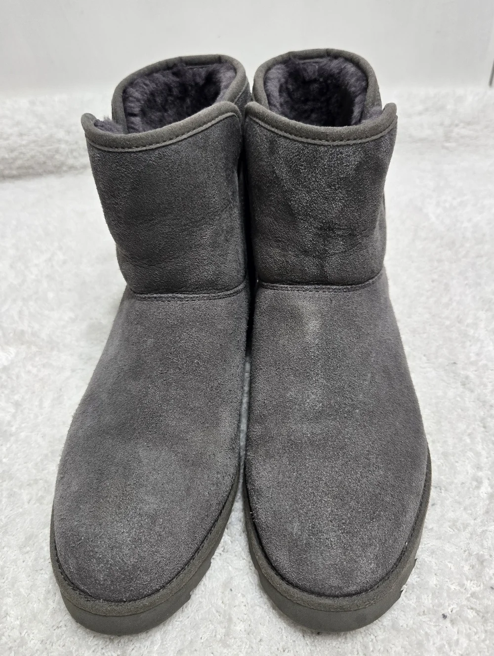 Ugg Women Classic Mini Boot In Gray Suede Sz 7